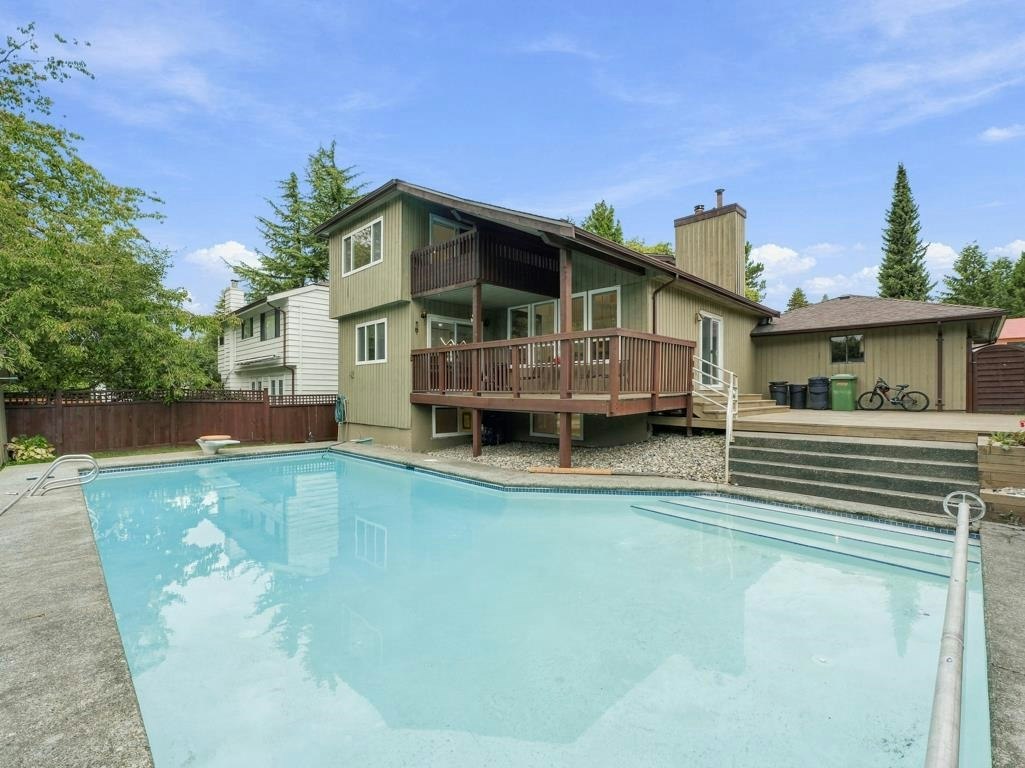 2045 Kirkstone Road, North Vancouver, BC, V7J 3M9 - 30