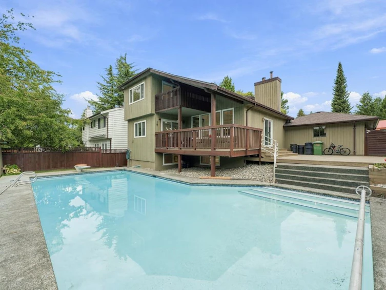 2045 Kirkstone Road, North Vancouver, BC, V7J 3M9 - 30