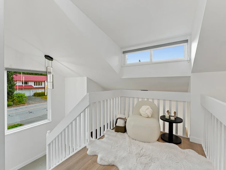 2045 Kirkstone Road, North Vancouver, BC, V7J 3M9 - 15