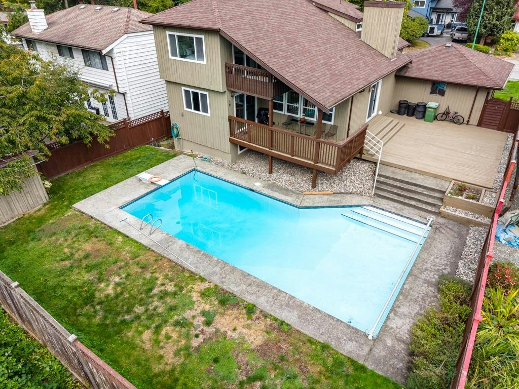 2045 Kirkstone Road, North Vancouver, BC, V7J 3M9 - 33