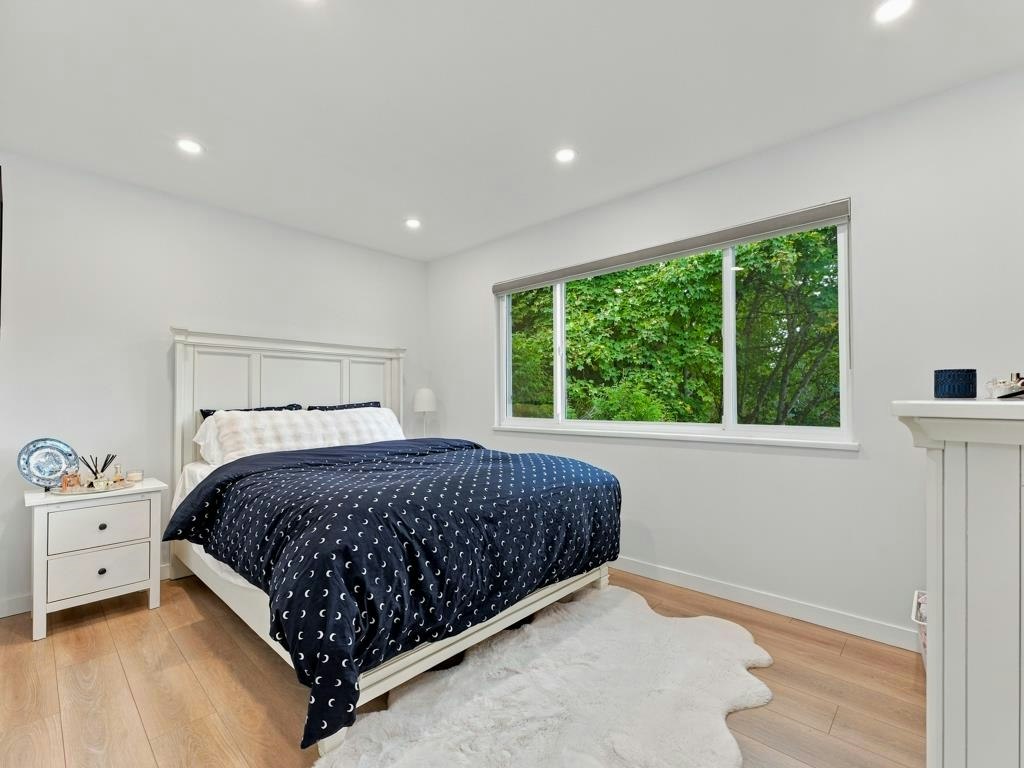 2045 Kirkstone Road, North Vancouver, BC, V7J 3M9 - 18