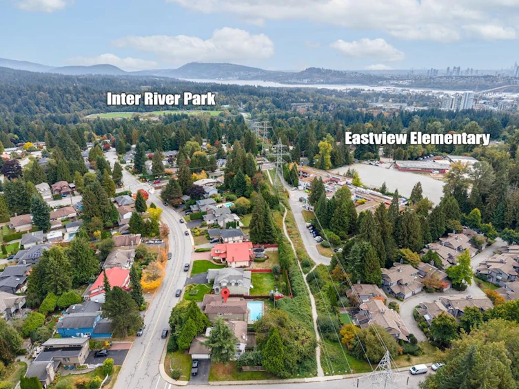 2045 Kirkstone Road, North Vancouver, BC, V7J 3M9 - 35