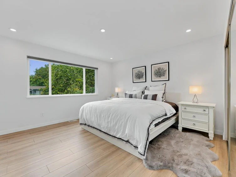 2045 Kirkstone Road, North Vancouver, BC, V7J 3M9 - 16