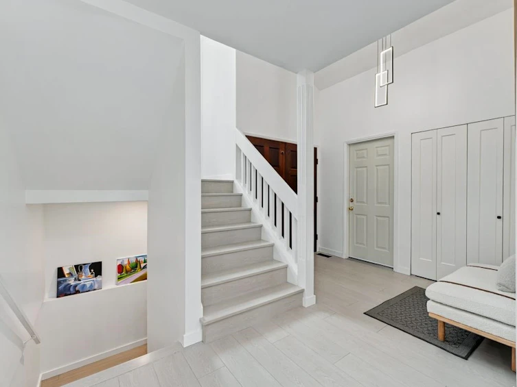 2045 Kirkstone Road, North Vancouver, BC, V7J 3M9 - 13