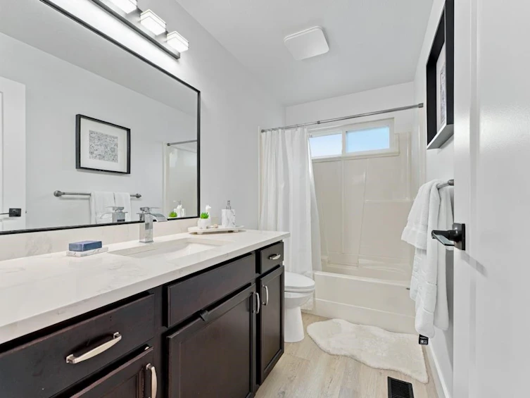 2045 Kirkstone Road, North Vancouver, BC, V7J 3M9 - 19