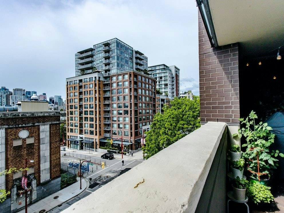 605-718 Main Street, Vancouver, BC, V6A 0B1 - 18