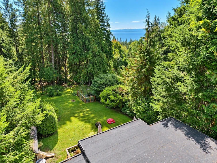 1991 Coach Road, Gibsons, BC, V0N 2W6 - 31