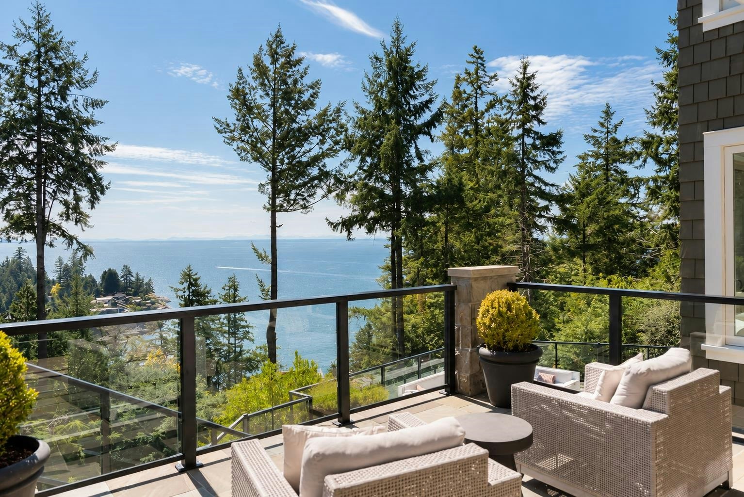 6180 Candia Place, West Vancouver, BC, V7W 1Y1 - 5