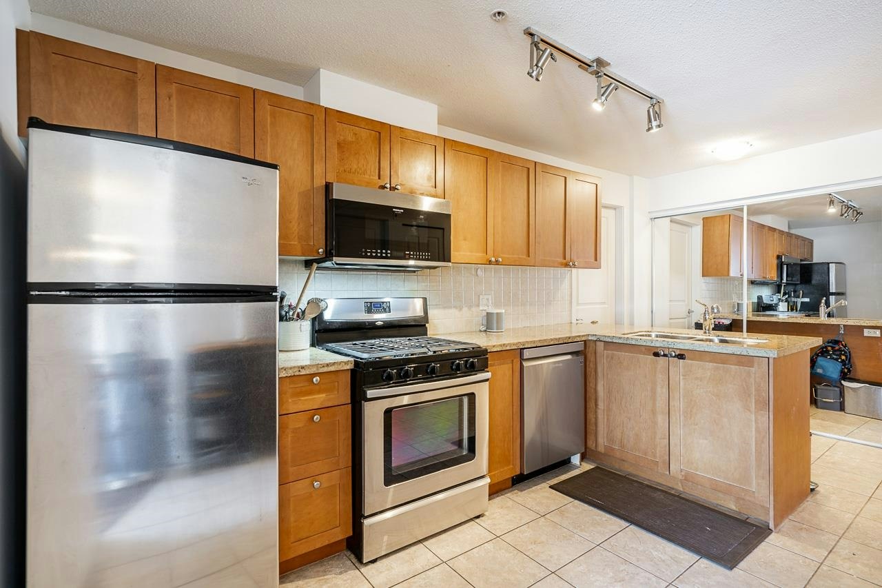 310-2636 E Hastings Street, Vancouver, BC, V5K 0A4 - 9