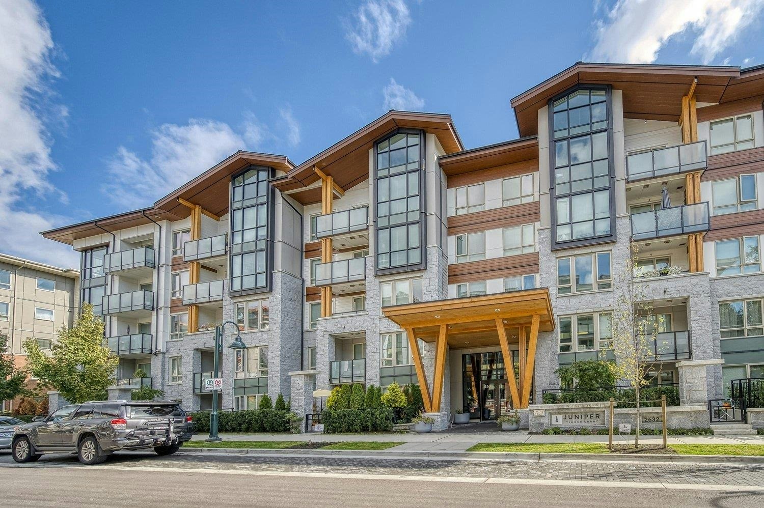 306-2632 Library Lane, North Vancouver, BC, V7J 0B8