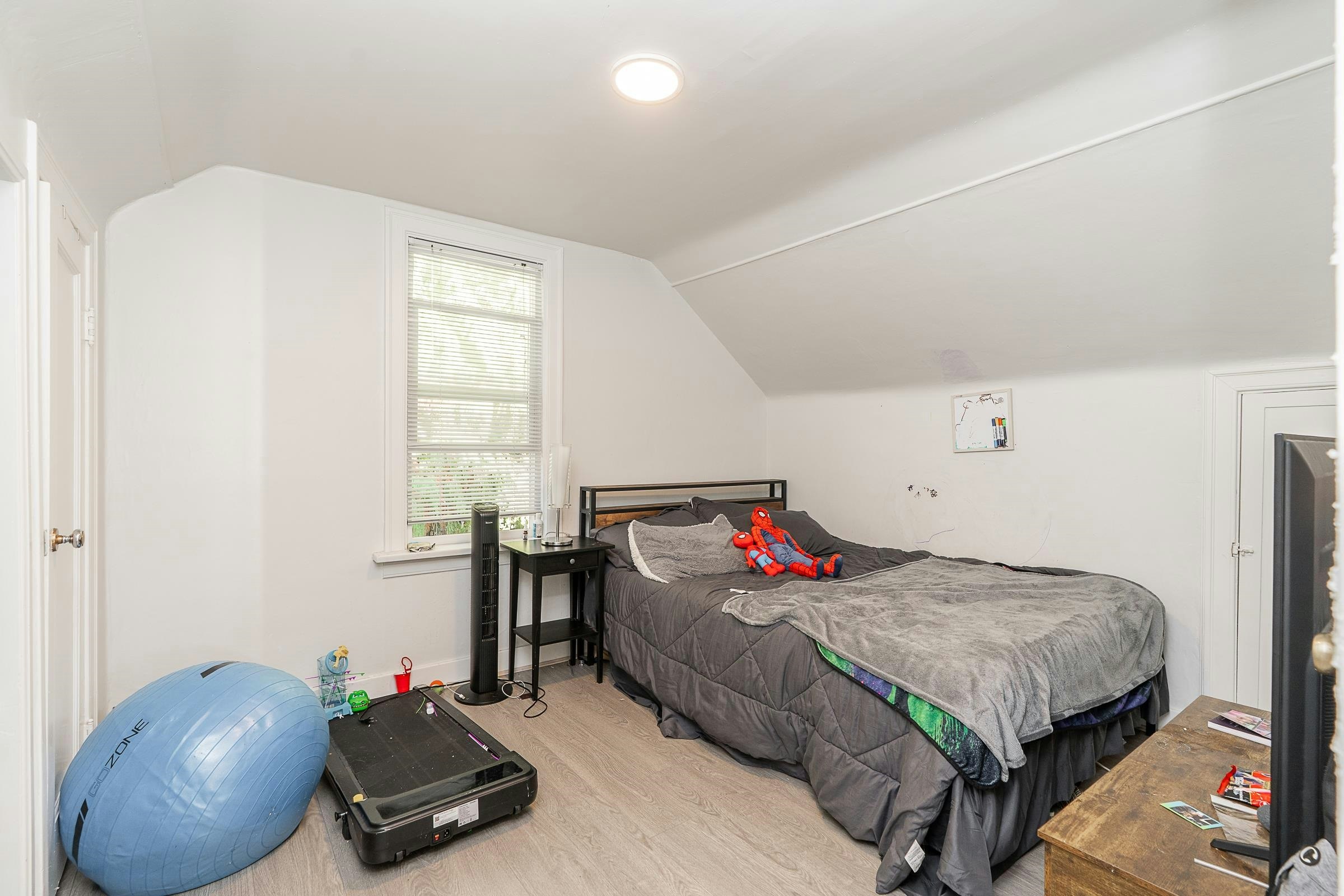 826 Westwood Street, Coquitlam, BC, V3C 3L2 - 19