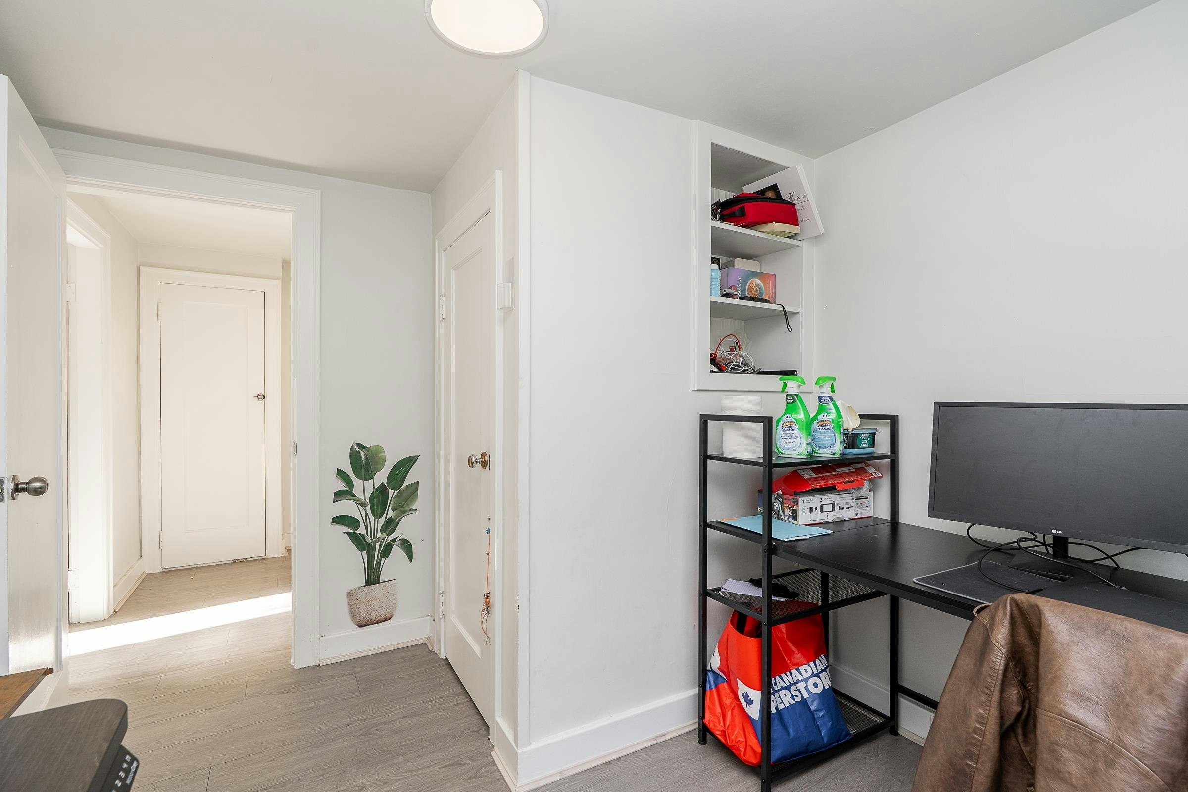 826 Westwood Street, Coquitlam, BC, V3C 3L2 - 24