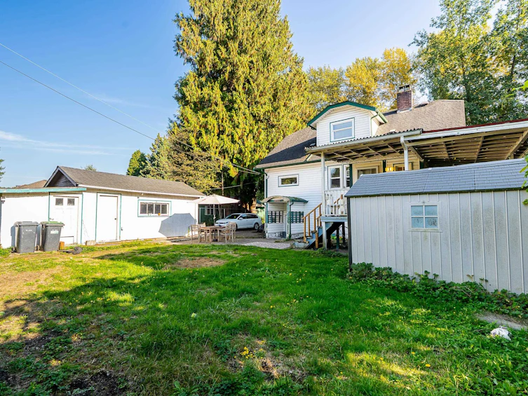 826 Westwood Street, Coquitlam, BC, V3C 3L2 - 32