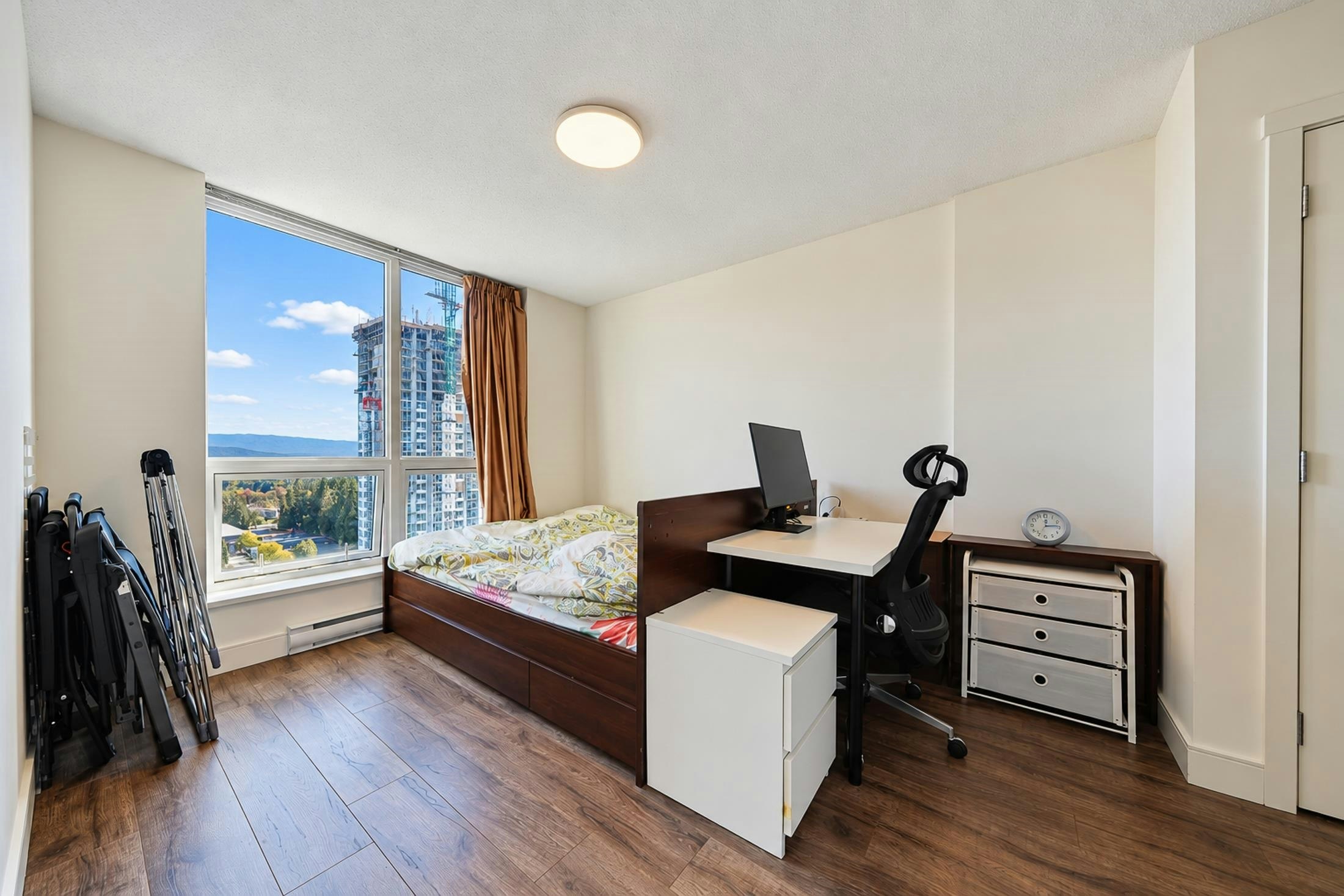 2602-3007 Glen Drive, Coquitlam, BC, V3B 0L8 - 10