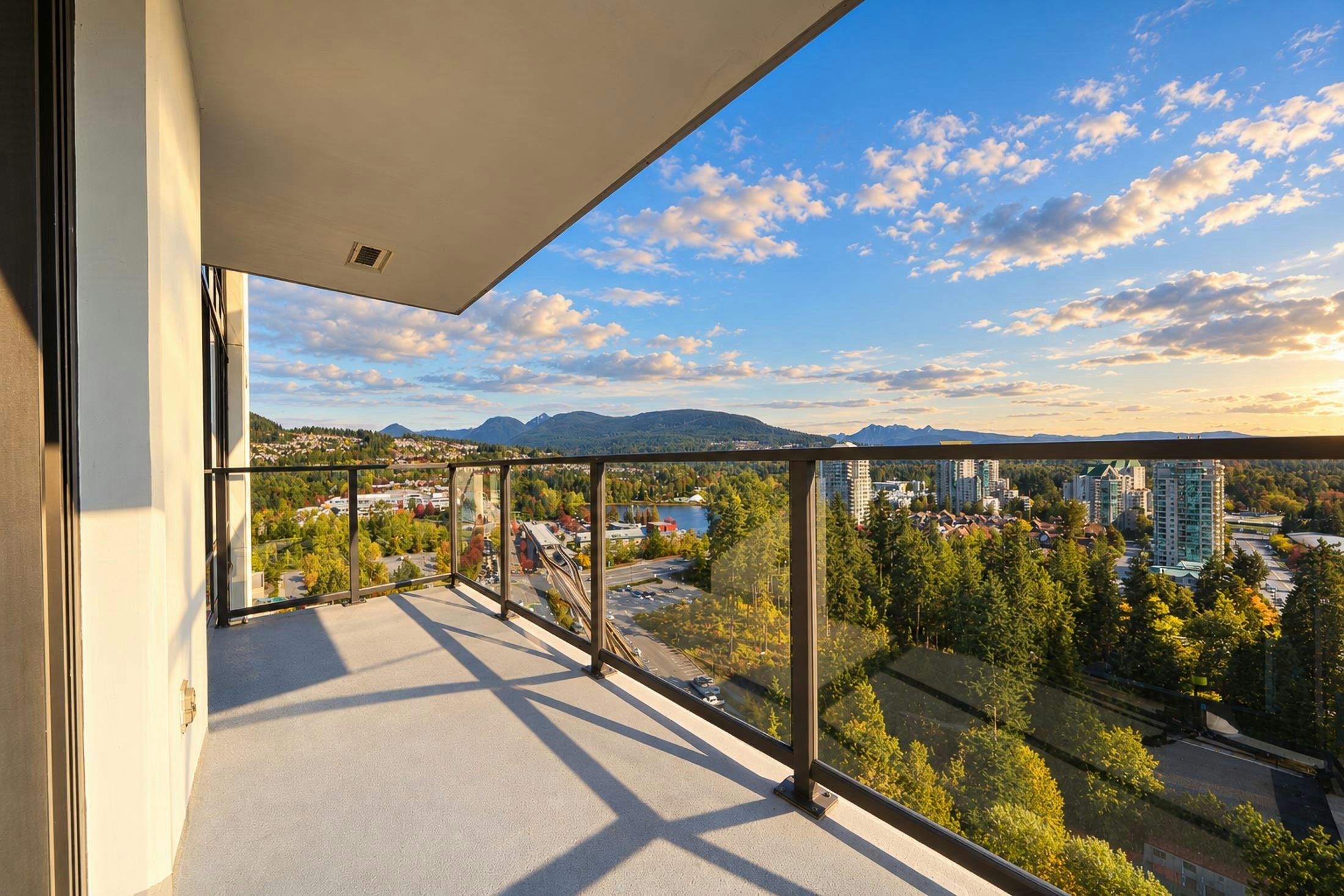 2602-3007 Glen Drive, Coquitlam, BC, V3B 0L8 - 13
