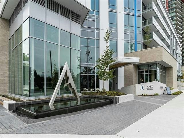 113-1500 Fern Street, North Vancouver, BC, V7J 0E6
