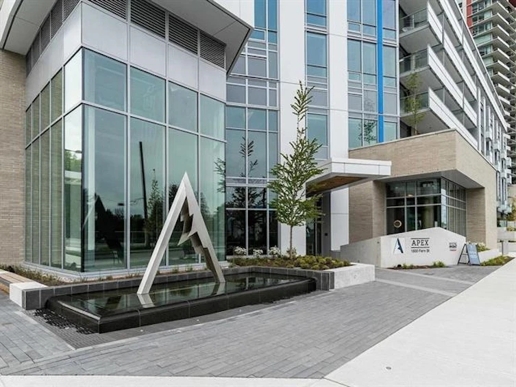 113-1500 Fern Street, North Vancouver, BC, V7J 0E6