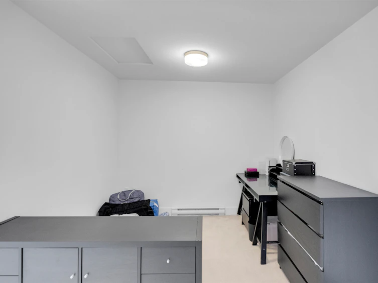 99-17568 57a Avenue, Surrey, BC, V3S 7V2 - 17