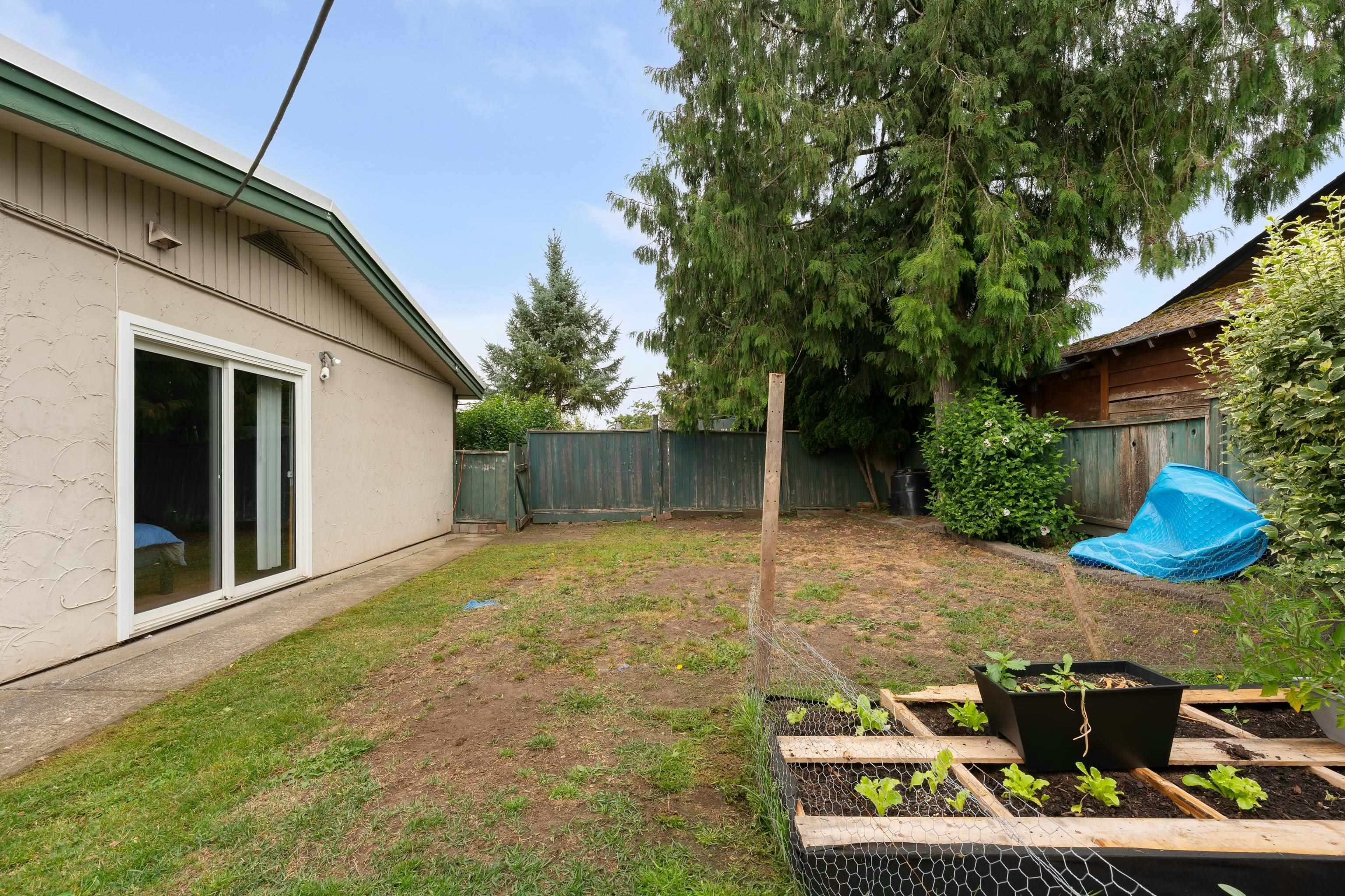22702 123 Avenue, Maple Ridge, BC, V2X 4E4 - 6