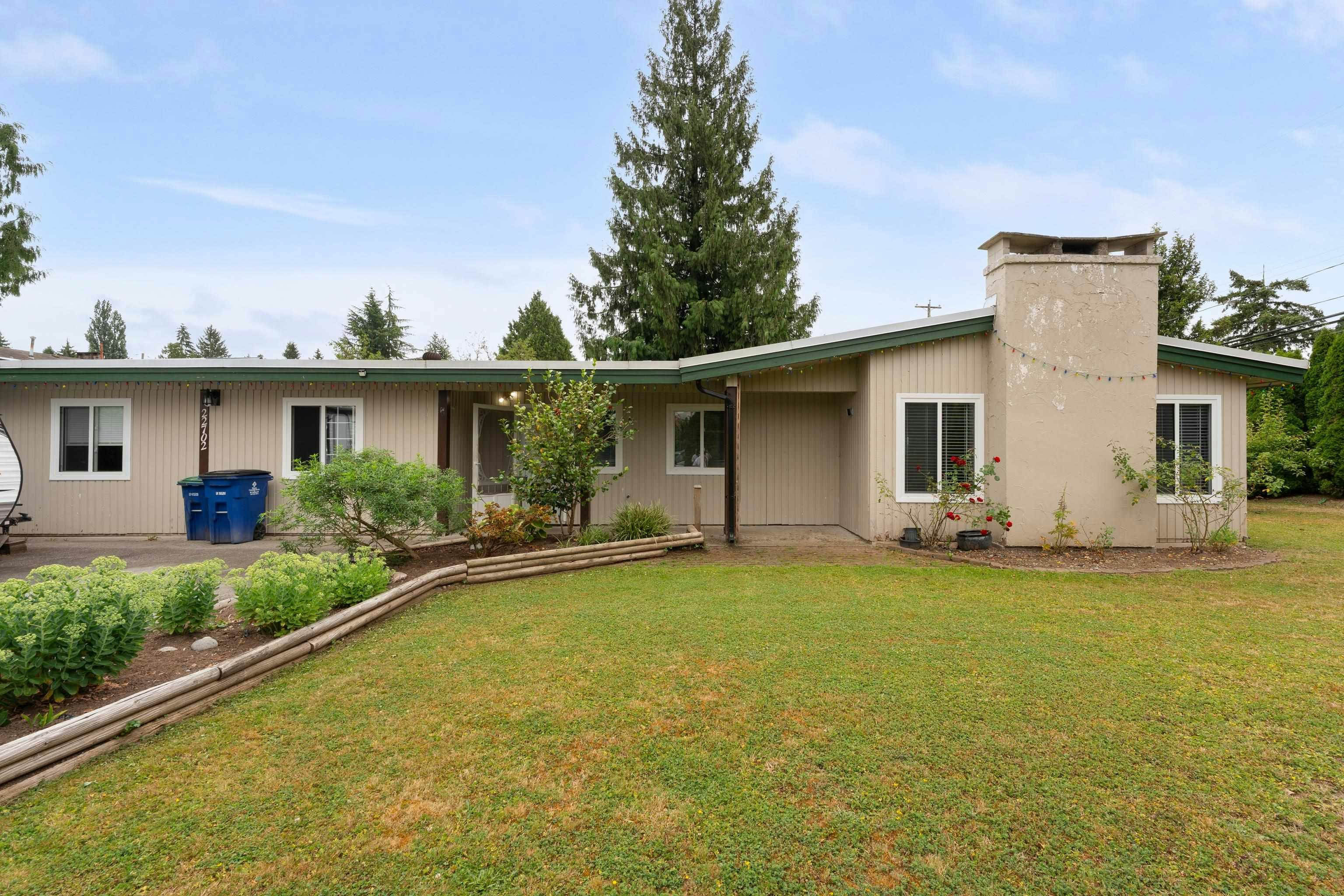 22702 123 Avenue, Maple Ridge, BC, V2X 4E4 - 2