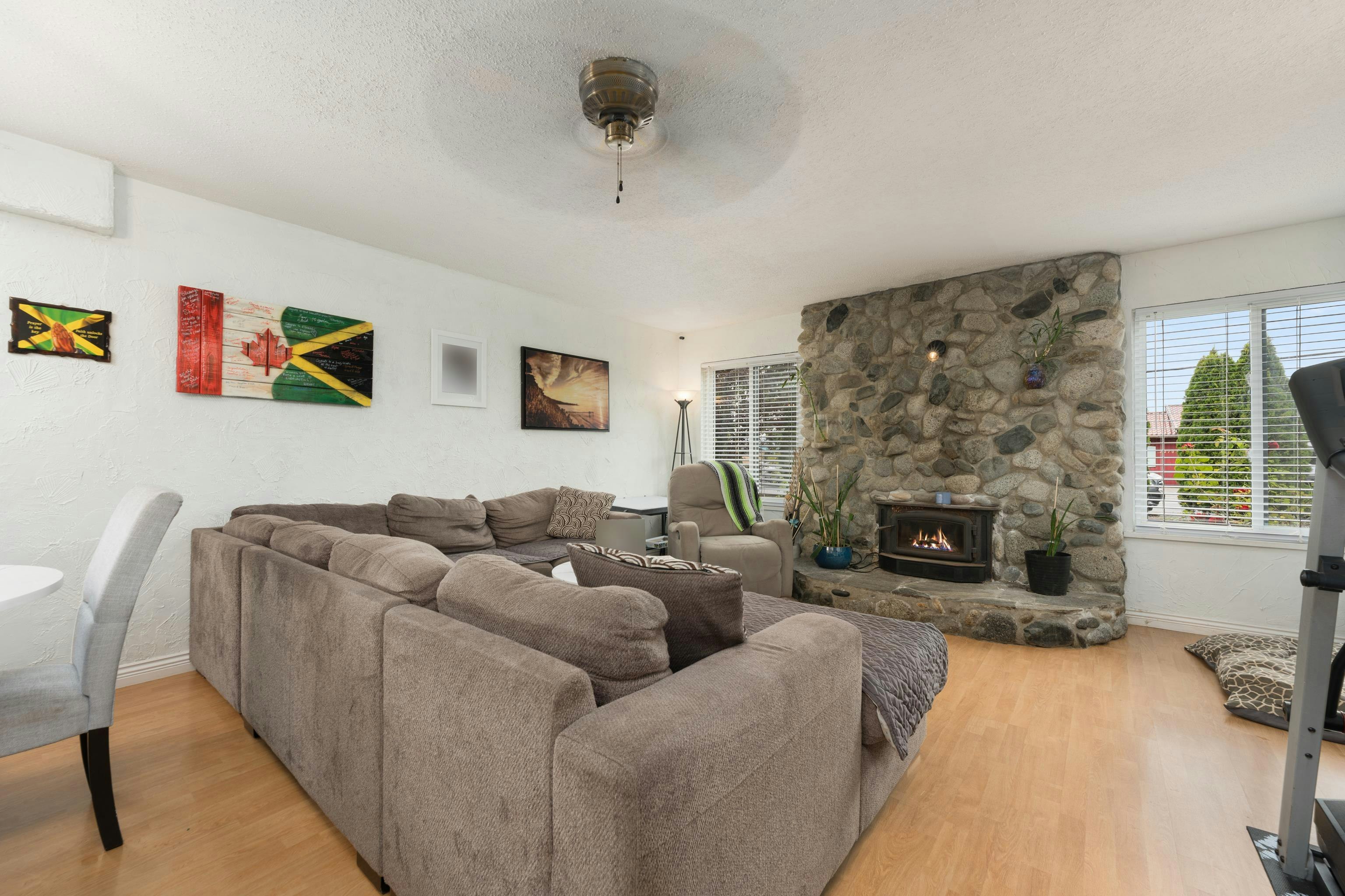 22702 123 Avenue, Maple Ridge, BC, V2X 4E4 - 11