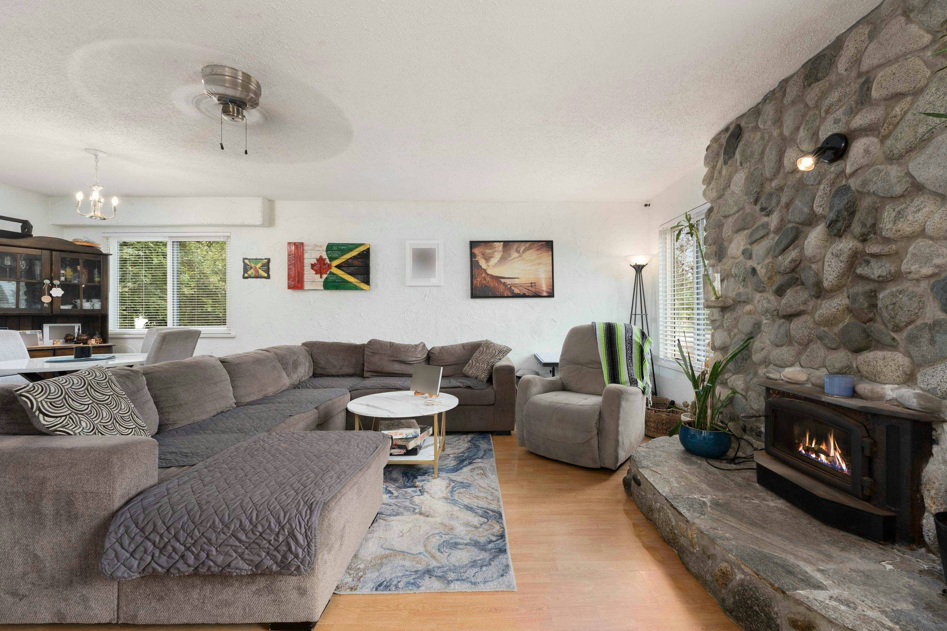 22702 123 Avenue, Maple Ridge, BC, V2X 4E4 - 13