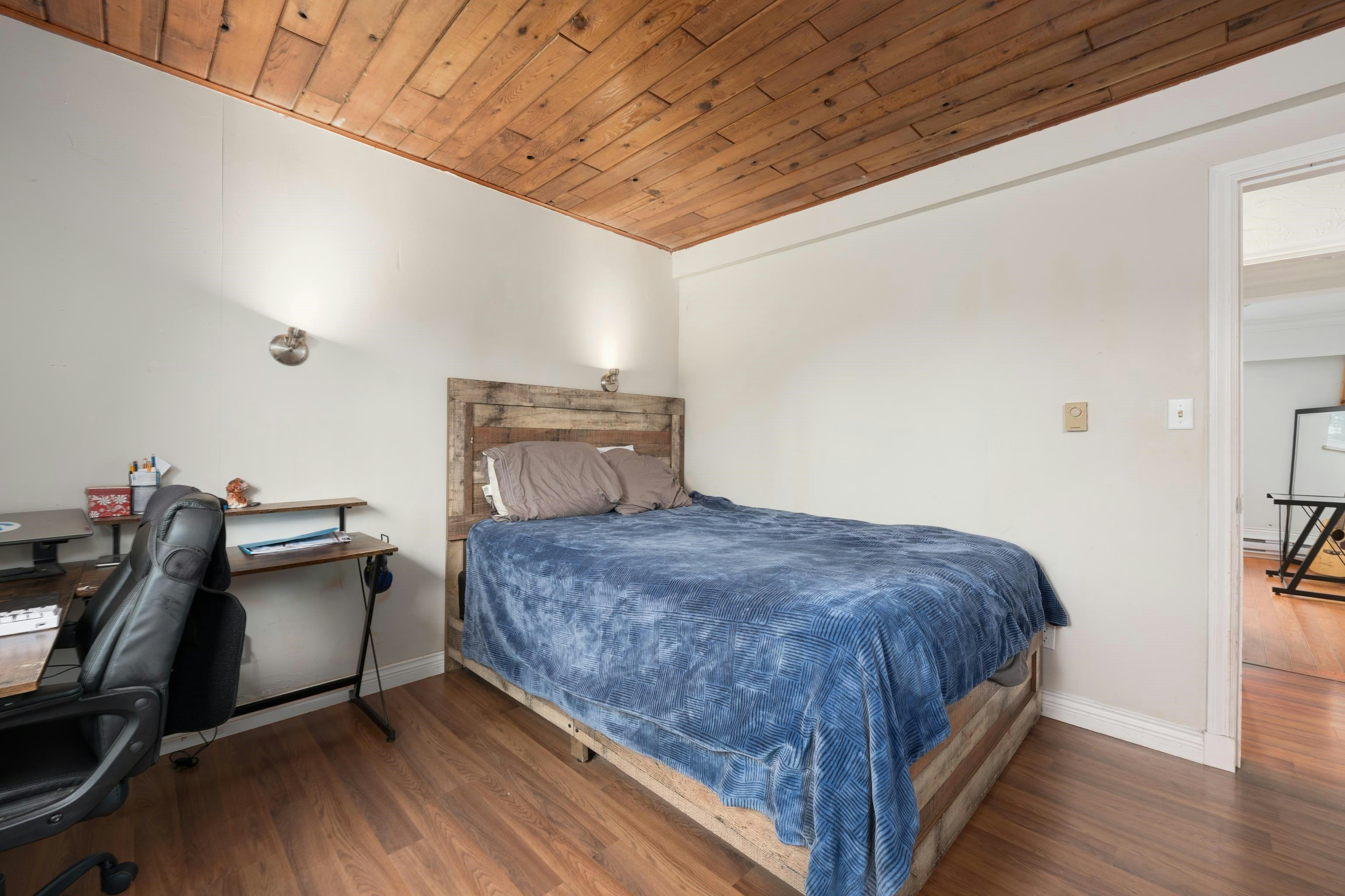 22702 123 Avenue, Maple Ridge, BC, V2X 4E4 - 24