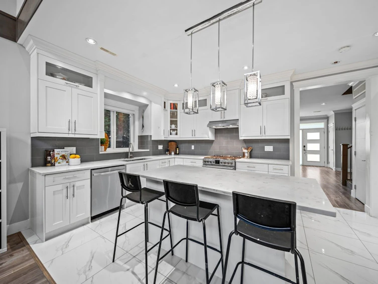 27247 33b Avenue, Langley, BC, V4W 4A6