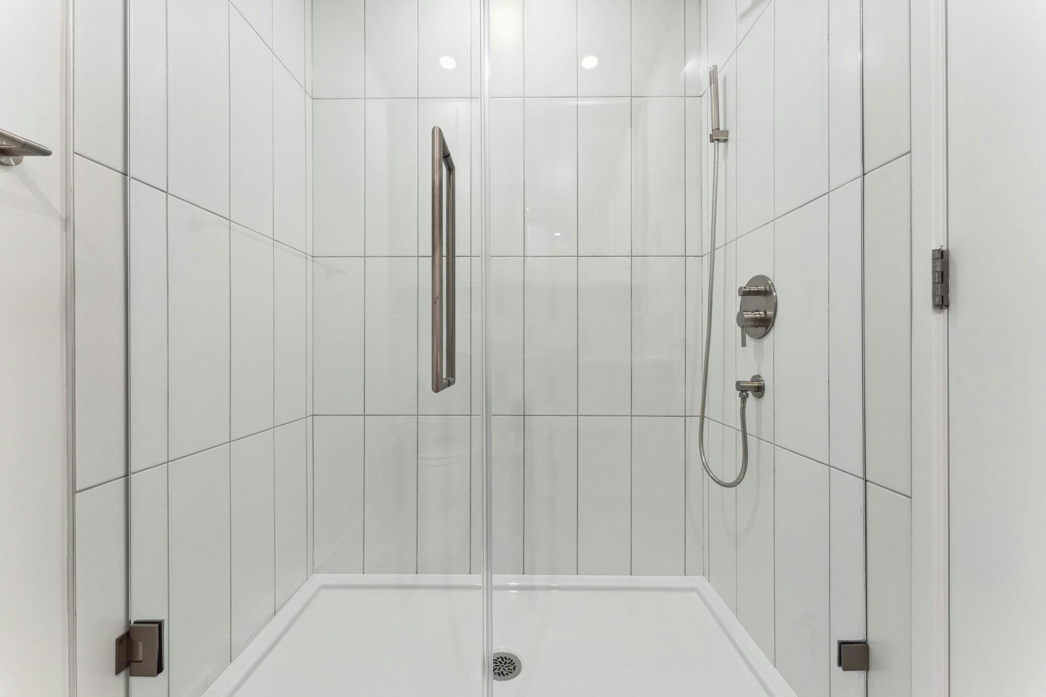 619-3594 Malsum Drive, North Vancouver, BC, V7G 0B4 - 25