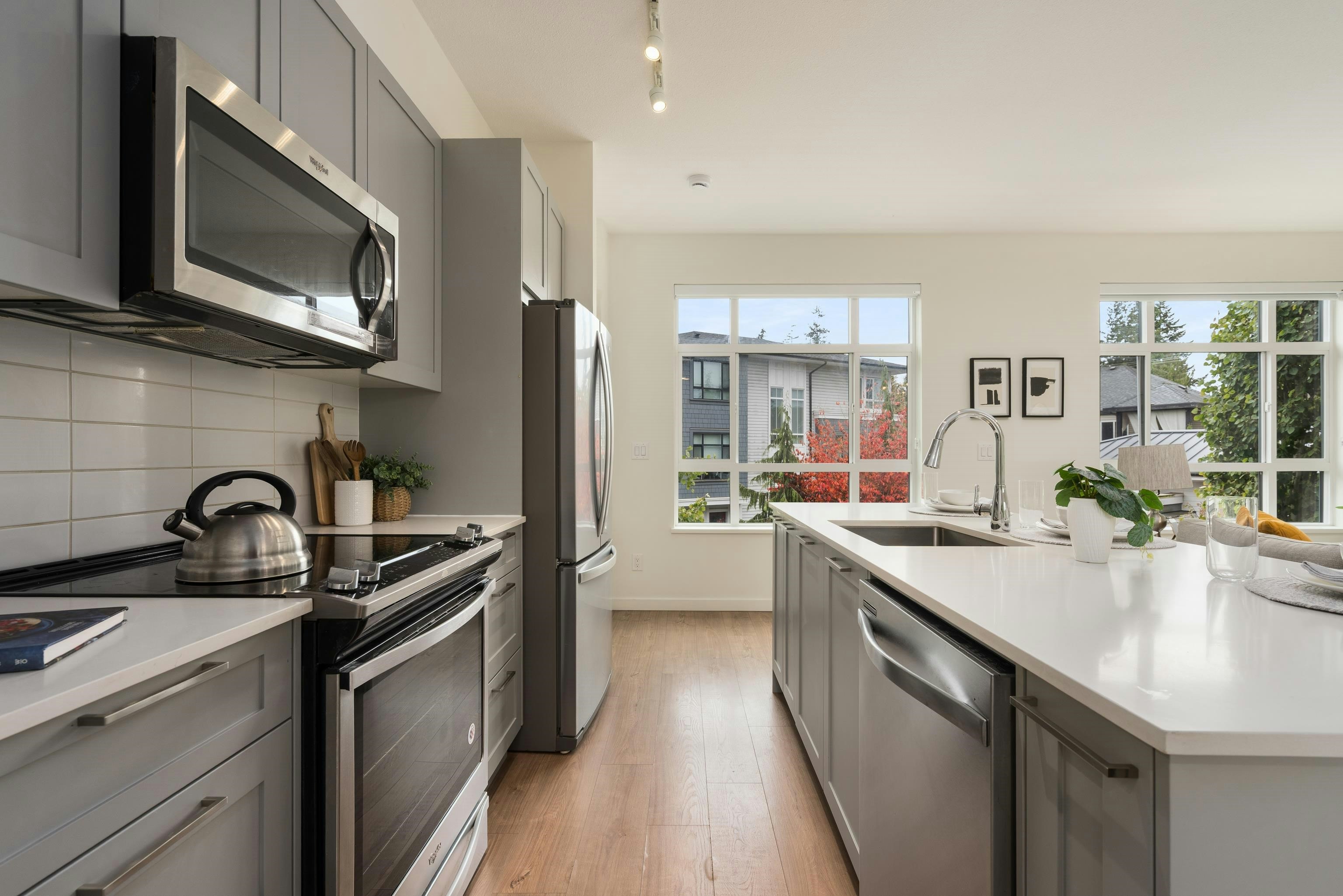 1305-16433 Watson Drive, Surrey, BC, V4N 6R9 - 9
