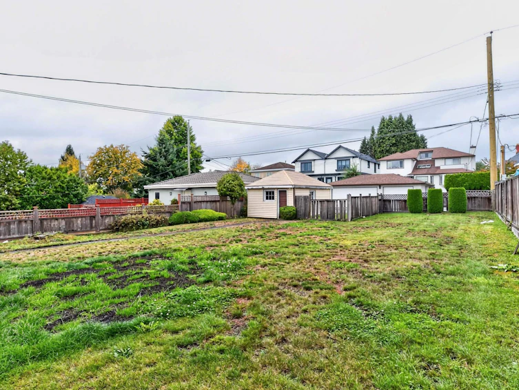 2345 W 18th Avenue, Vancouver, BC, V6L 1A7 - 32