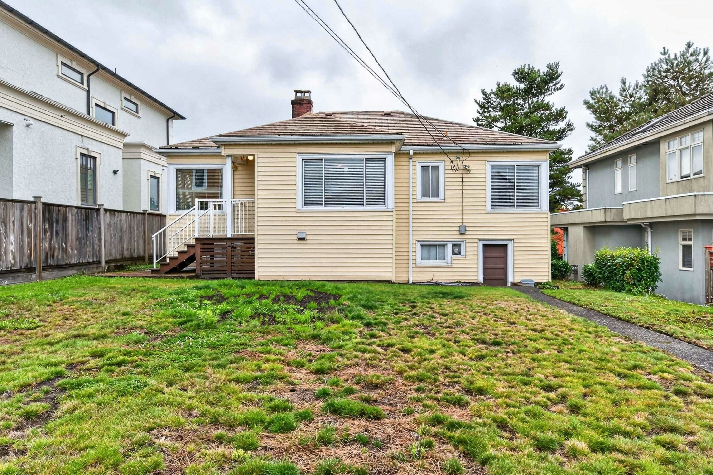 2345 W 18th Avenue, Vancouver, BC, V6L 1A7 - 35