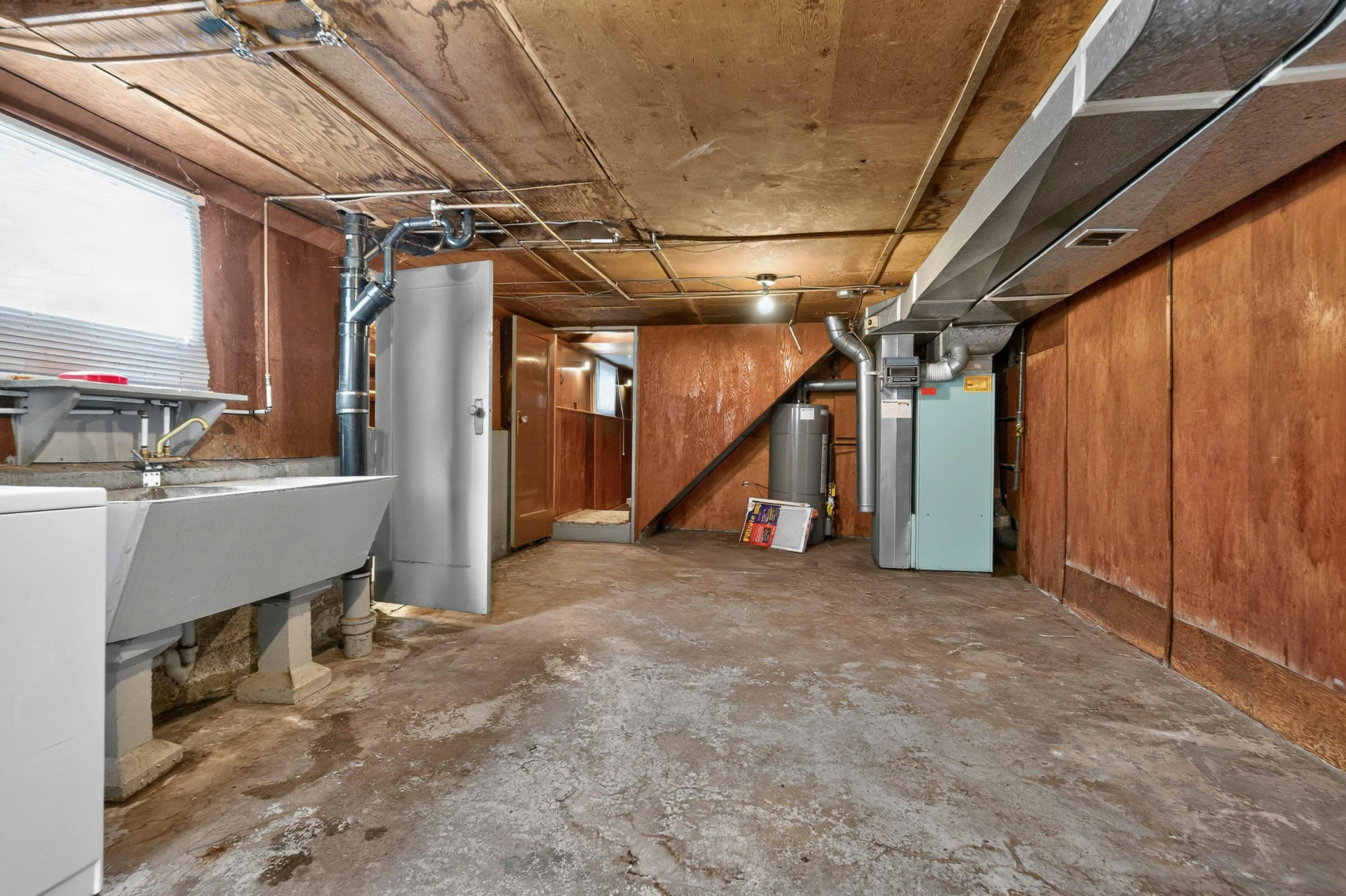 2345 W 18th Avenue, Vancouver, BC, V6L 1A7 - 26