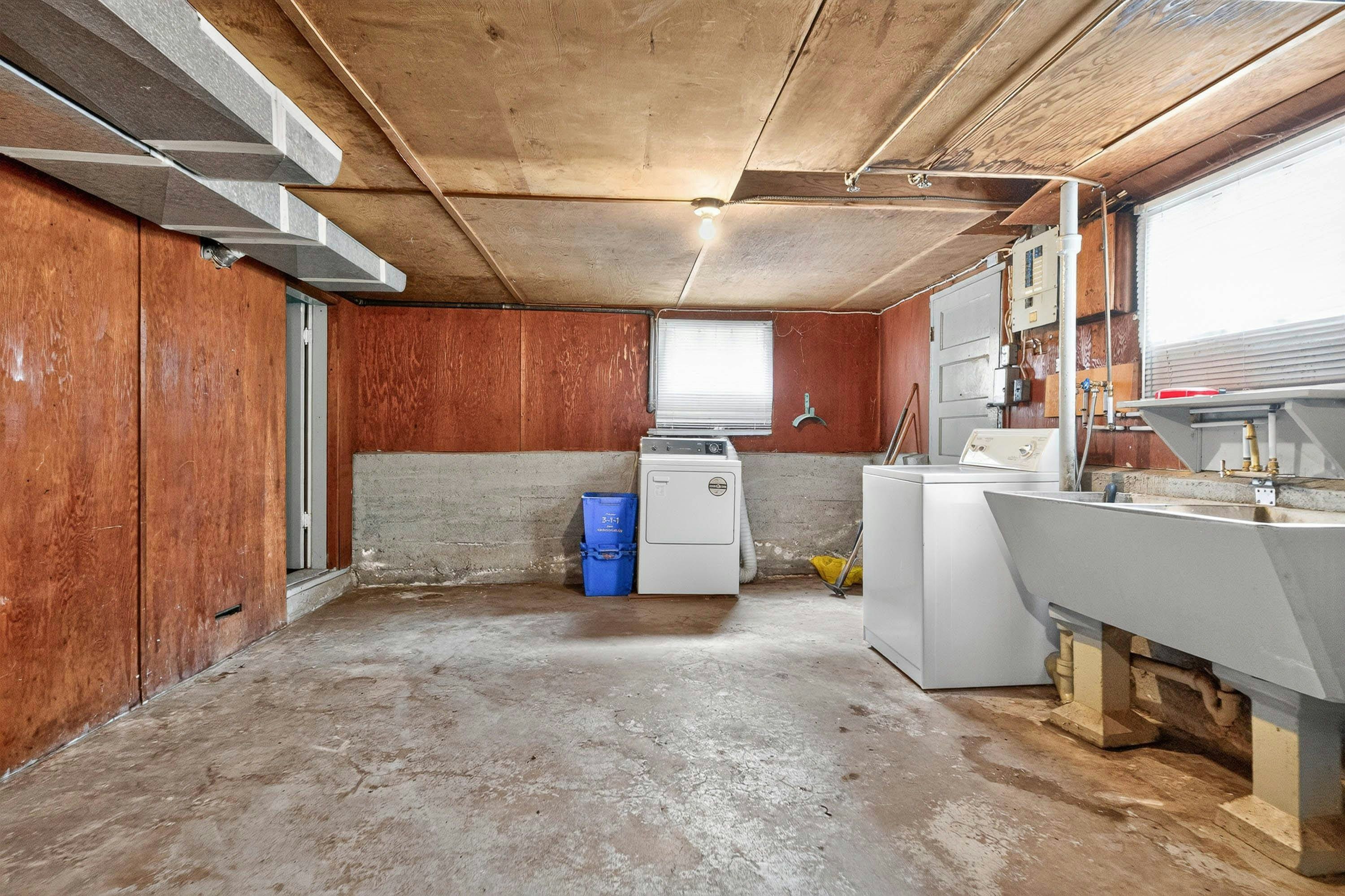 2345 W 18th Avenue, Vancouver, BC, V6L 1A7 - 27