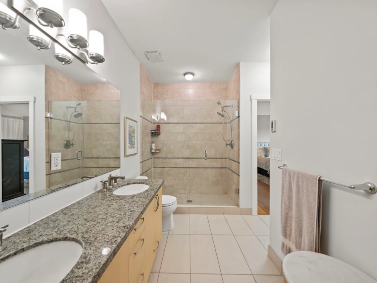 408-6233 London Road, Richmond, BC, V7E 3S3 - 25