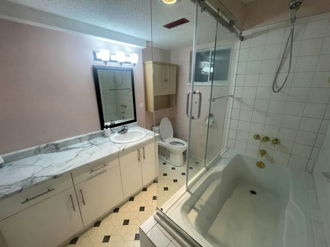 Suite-26458 33 Ave, Langley, BC, V4W 3E9 - 6