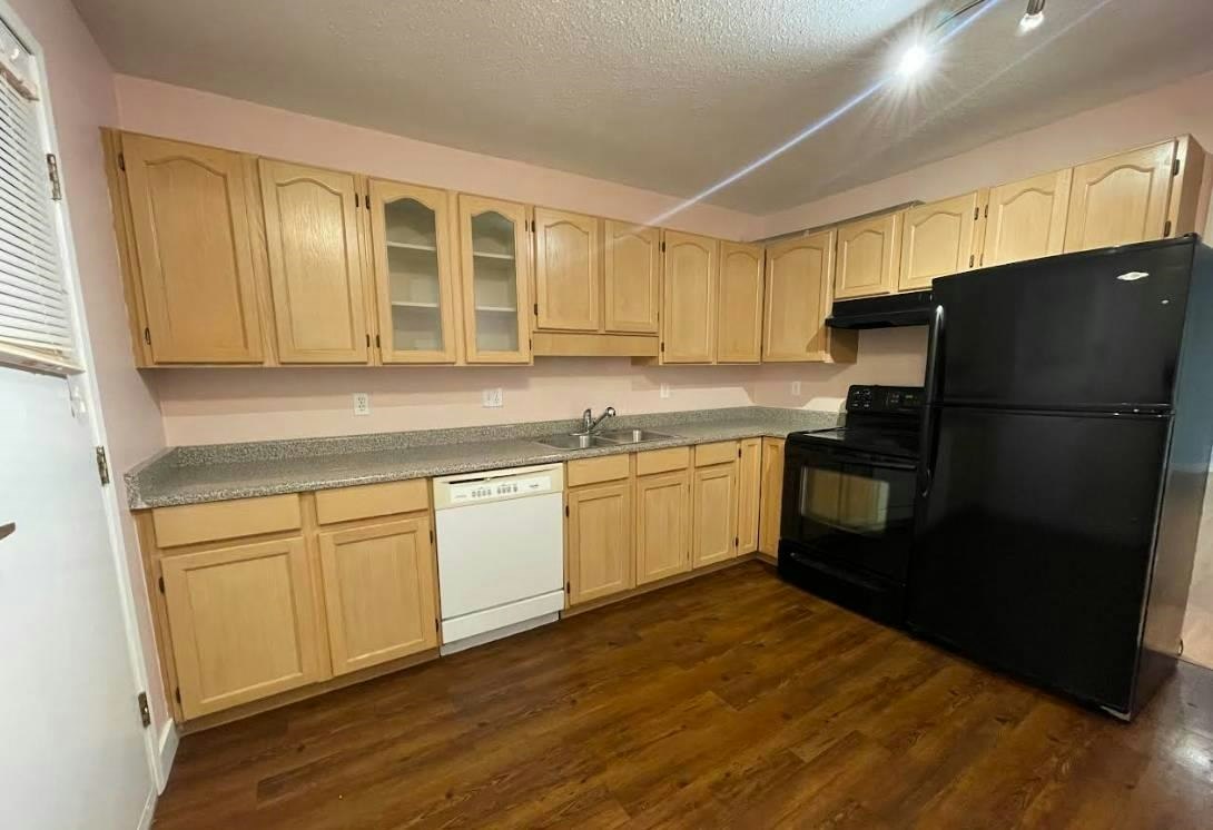 Suite-26458 33 Ave, Langley, BC, V4W 3E9 - 2