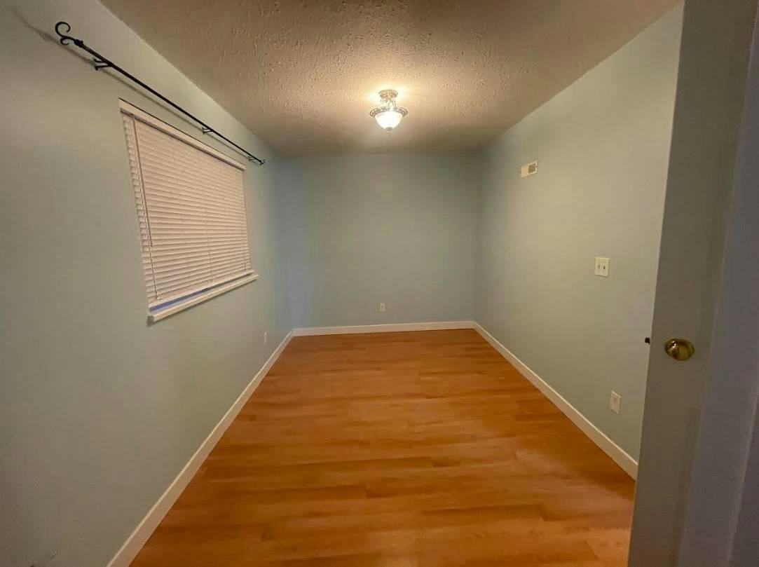Suite-26458 33 Ave, Langley, BC, V4W 3E9 - 4