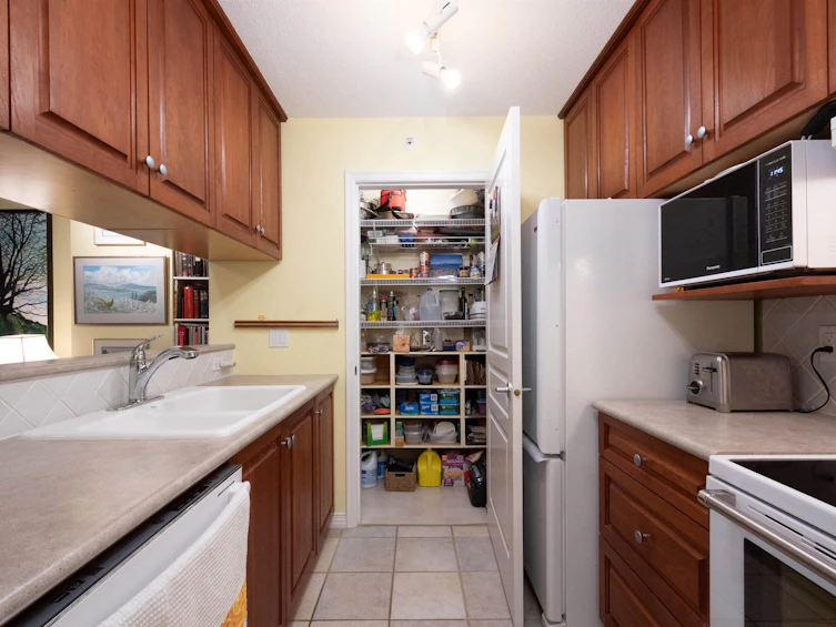 805-5639 Hampton Place, Vancouver, BC, V6T 2H6 - 3