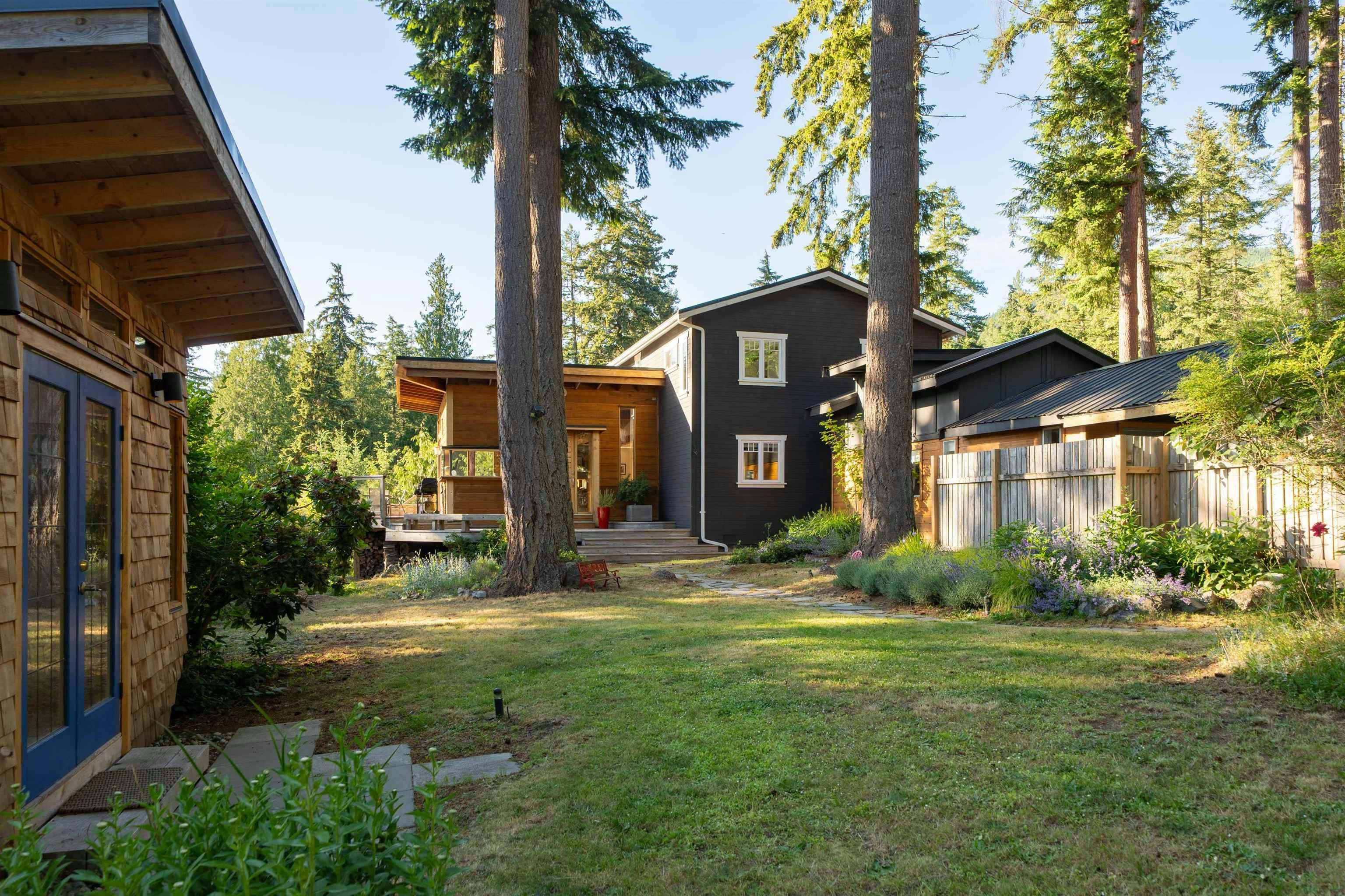 1506 Whitesails Drive, Bowen Island, BC, V0N 1G2 - 8