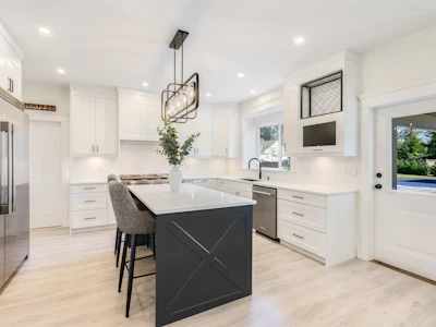 22872 76a Avenue - 5