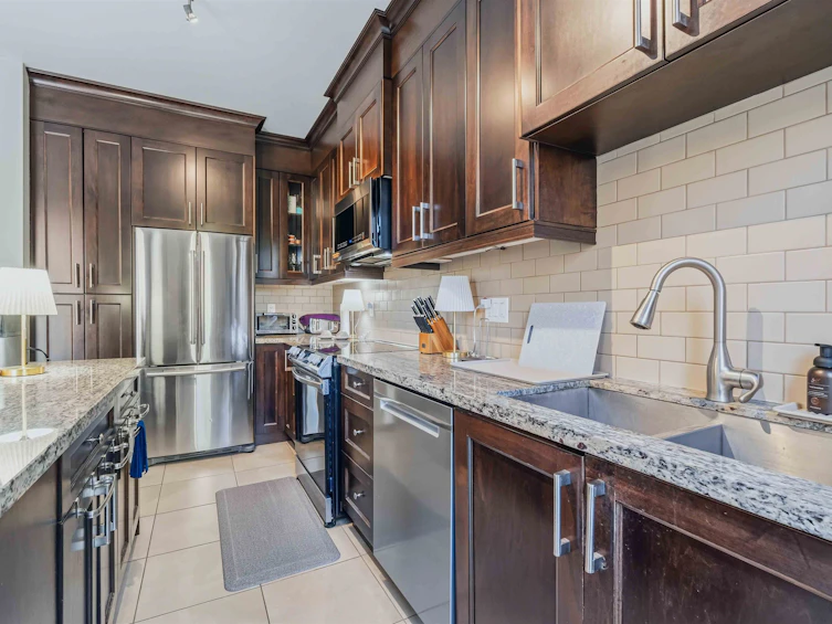 13-1299 Coast Meridian Road, Coquitlam, BC, V3E 0H6 - 8