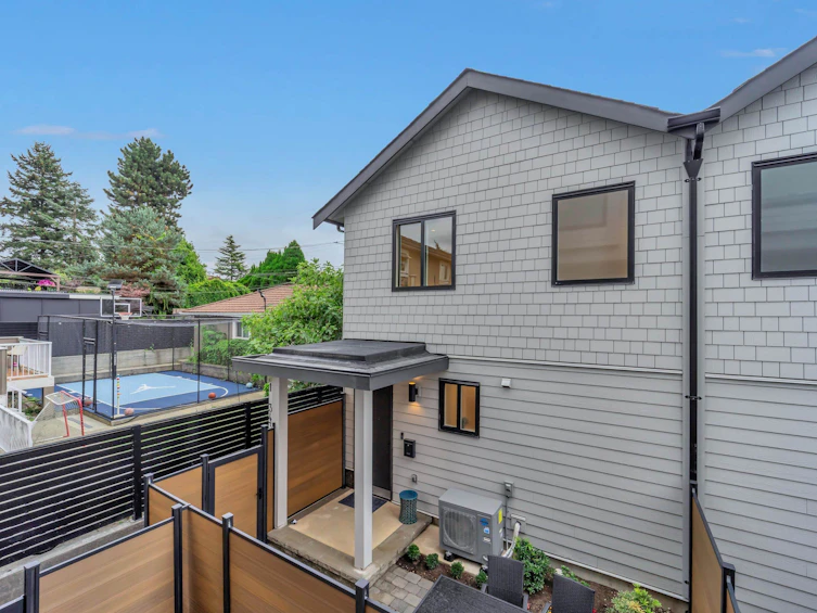 1-3438 Triumph Street, Vancouver, BC, V5K 1T8 - 28