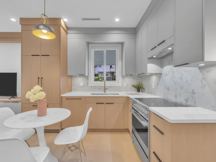 1-3438 Triumph Street, Vancouver, BC, V5K 1T8 - 9
