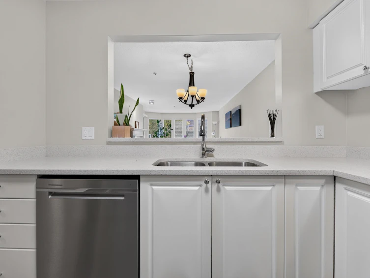 208-2288 W 12th Avenue, Vancouver, BC, V6X 4R2 - 8