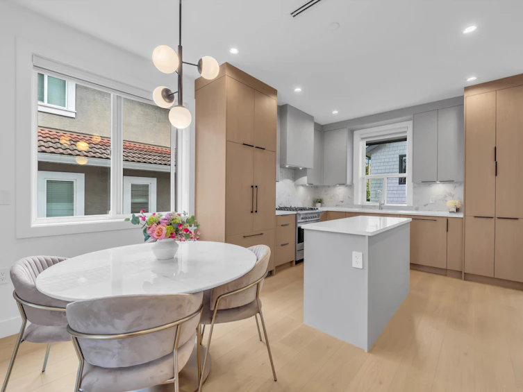 1-3436 Triumph Street, Vancouver, BC, V5K 1T8 - 12