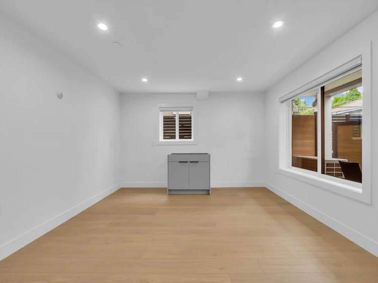 1-3436 Triumph Street, Vancouver, BC, V5K 1T8 - 22