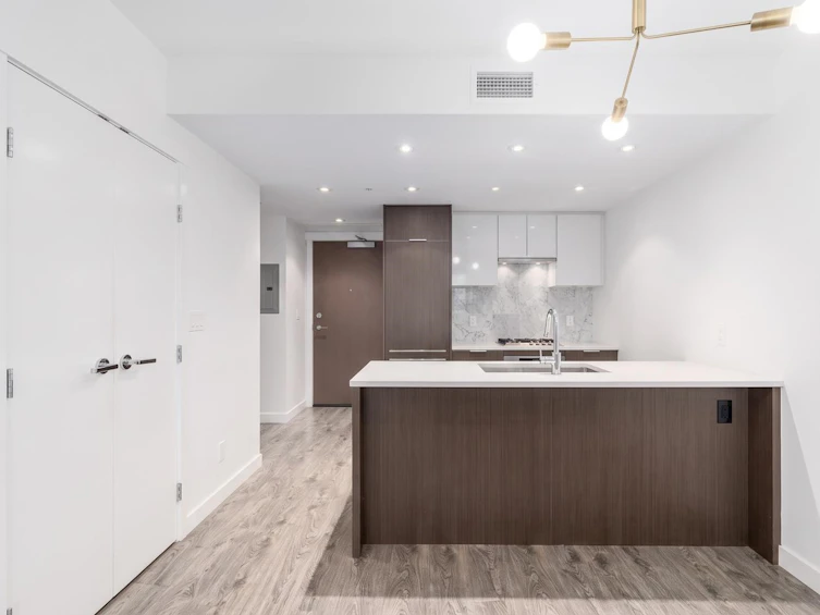 1210-110 Switchmen Street, Vancouver, BC, V6A 0C6 - 2