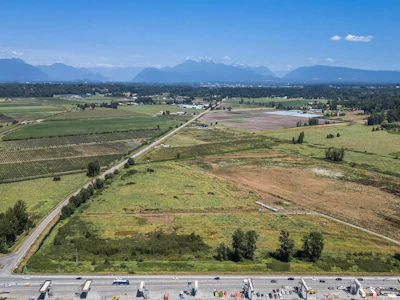 17911 Fraser Highway - 3