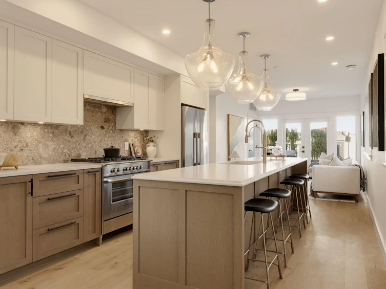 1-326 W 14th Street, North Vancouver, BC, V7M 1P6 - 2